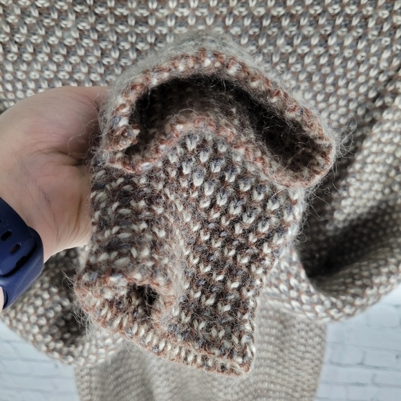 CALDWELL OF CANADA | vintage wool blend thick knit button up sweater cardigan - Picture 5 of 7